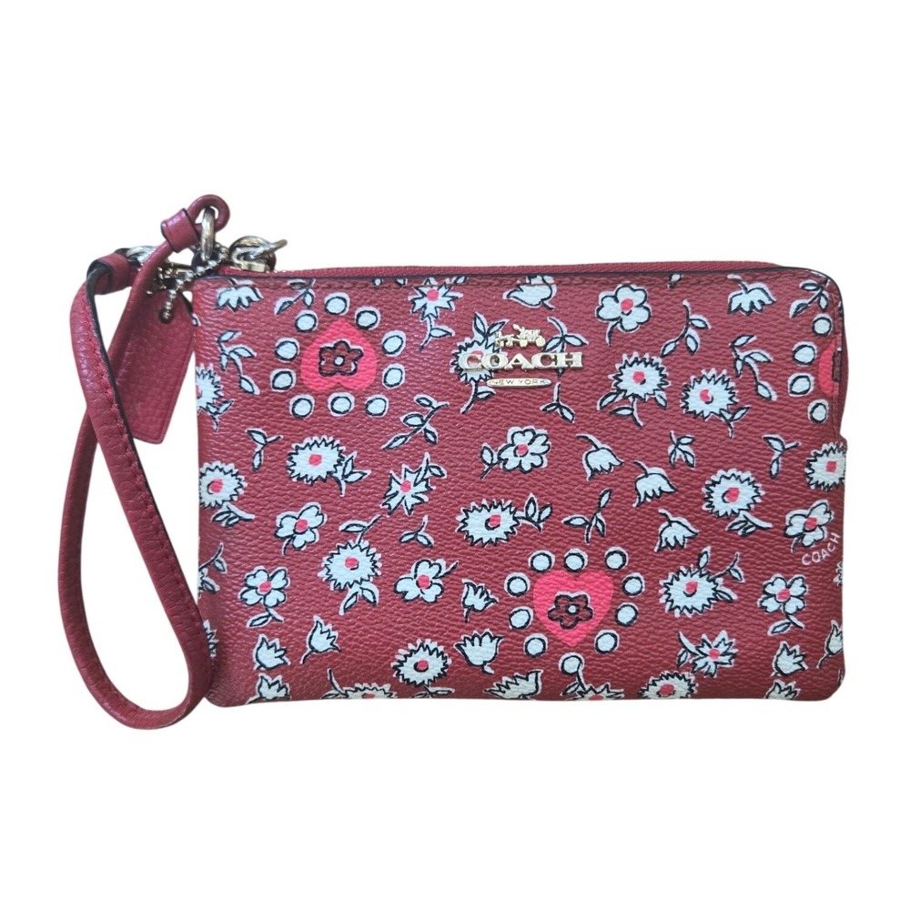 Coach Wild Hearts Print Coated Canvas Wristlet Bag Wallet Red Floral Cutesy Boho